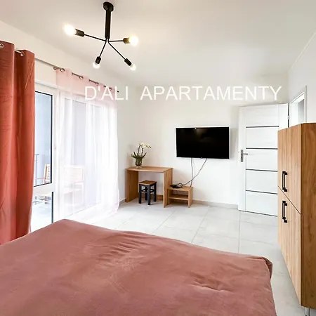 Bulgarska Komfortowy Z Trzema Sypialniami I Trzema Lazienkami Oraz Dwoma Miejscami Parkingowymi