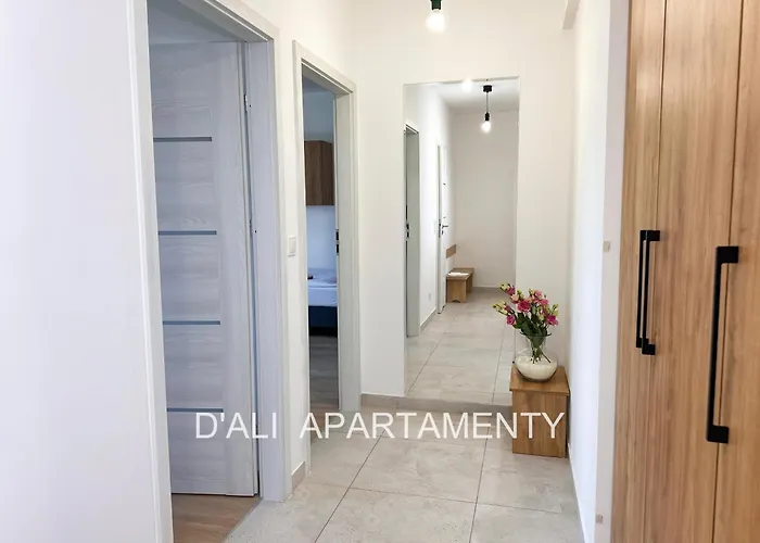 Bulgarska Komfortowy D'ali Z Trzema Sypialniami I Trzema Lazienkami Oraz Dwoma Miejscami Parkingowymi