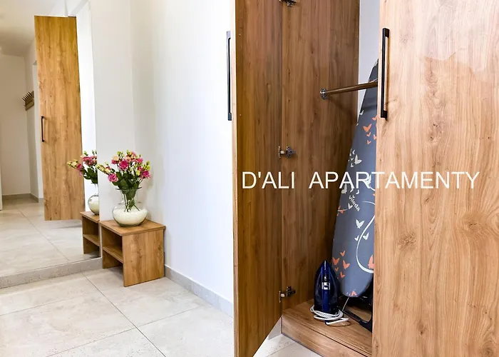 Bulgarska Komfortowy Z Trzema Sypialniami I Trzema Lazienkami Oraz Dwoma Miejscami Parkingowymi Appartement Poznań